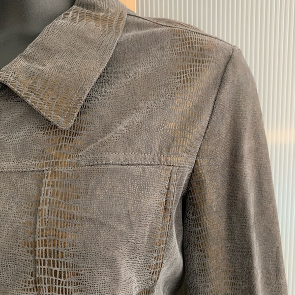 Textured Faux Snakeskin Jacket - Picture 2 of 7